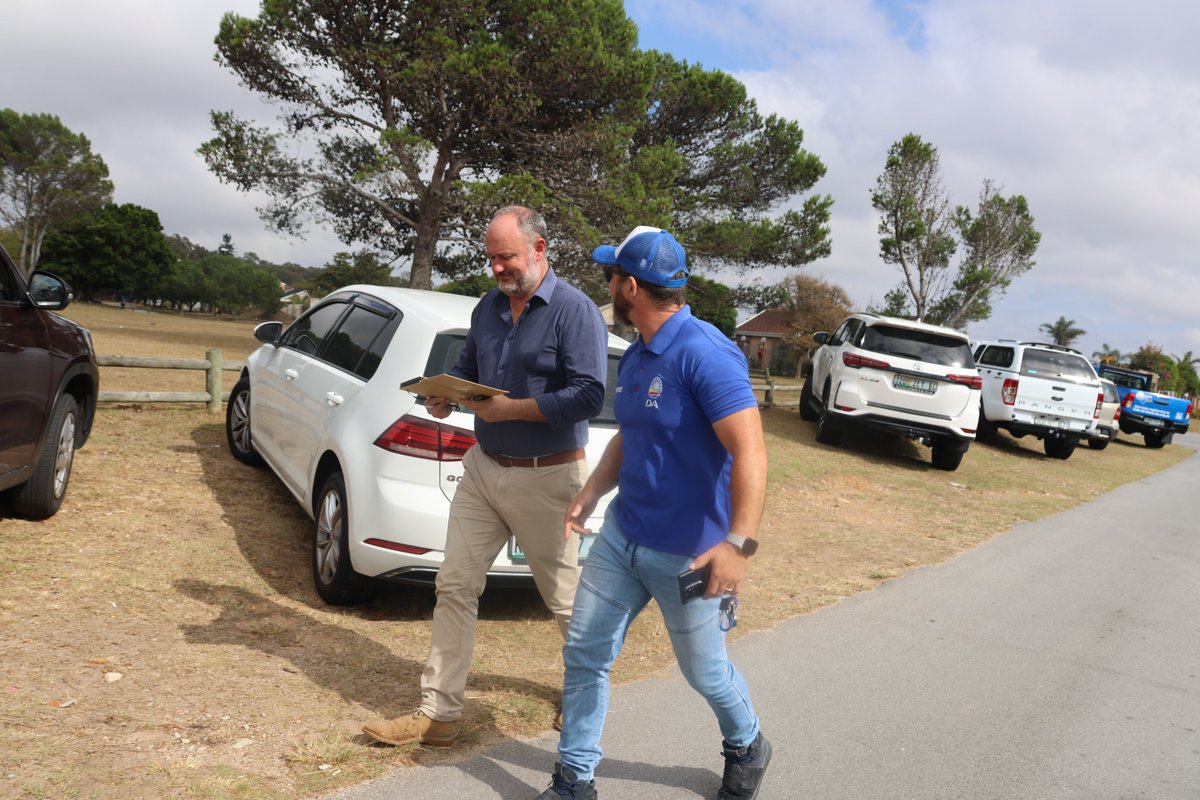 retiefnmb's tweet image. This morning, the DA visited Kabega Park Police Station, one of NMB's largest geographical areas, yet critically under-resourced with a 25-officer shortage, no vehicles &amp;amp; equipment. 

We need proper resourcing, ShotSpotter &amp;amp; CCTV to make NMB safe. #getNMBworkingagain