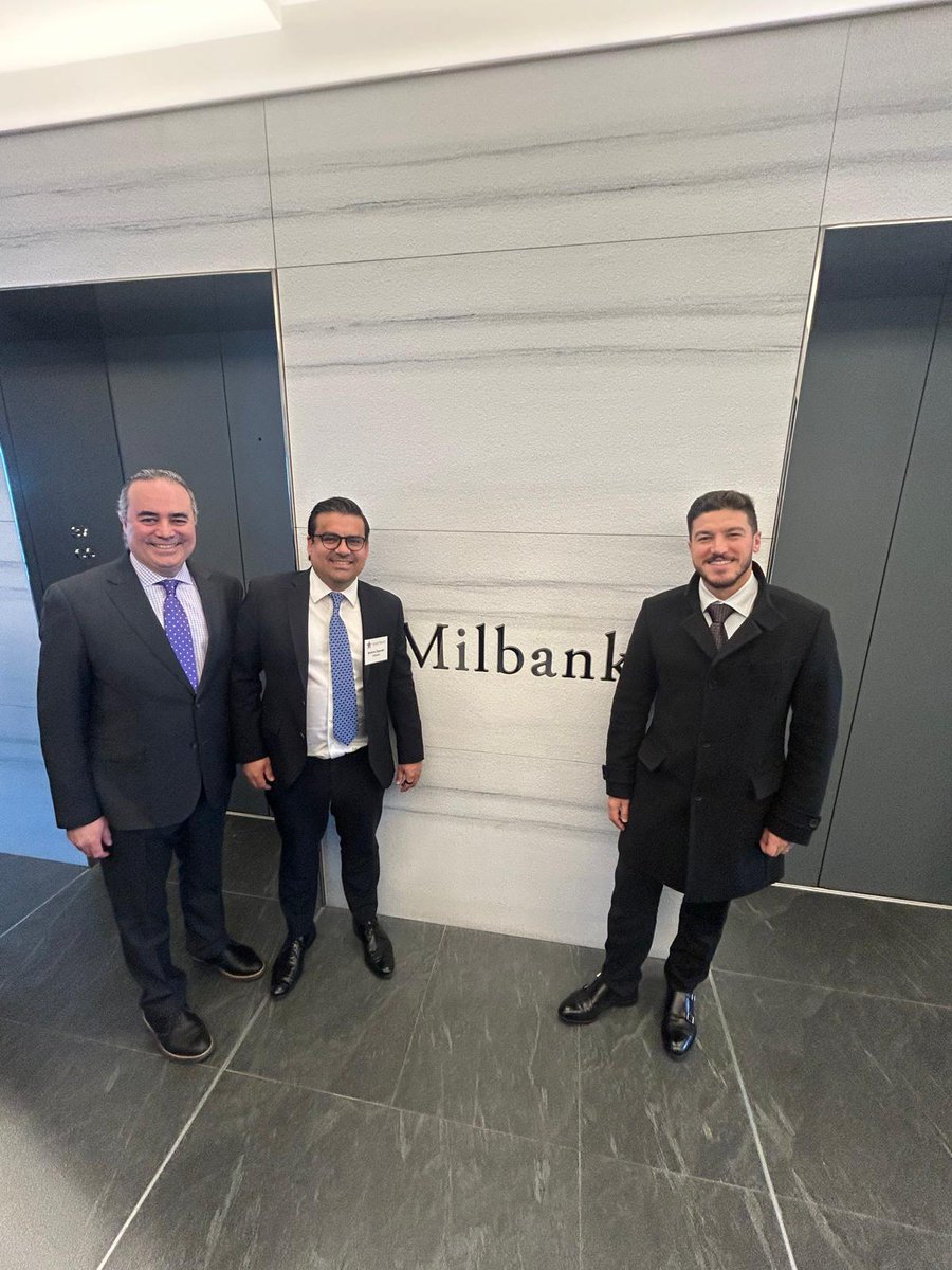 usmcocne1's tweet photo. Thank you to our Members and guests who joined us in a Private Roundtable with Samuel García, Governor of Nuevo León, who shared insights on business and investment opportunities in the state.

Special thanks to @MilbankLaw  for being an amazing host. https://t.co/t3eXhxIxs6