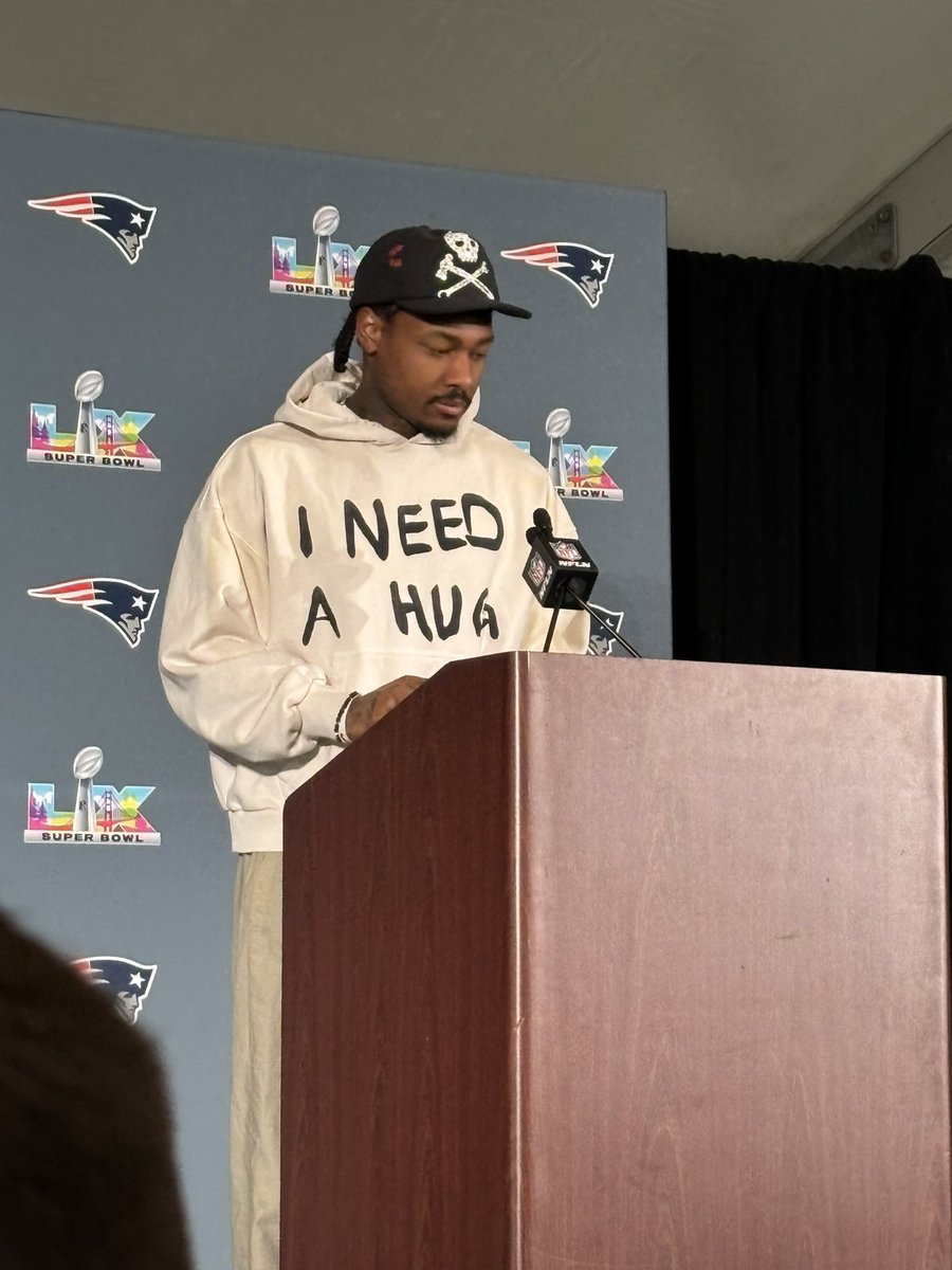 Stefon Diggs: “I don’t really need a hug. Don’t touch me.”