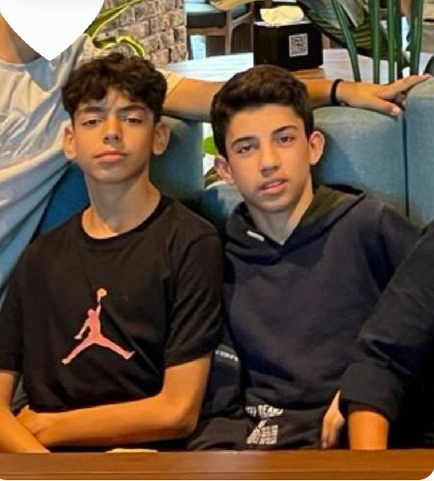 Beraber büyüyecekti onlar..
Kağan'ım iyi ki doğdun canım oğlum🙏🤍
Biz gelene kadar birbirinize çok iyi bakın. Adaletiniz sağlanıncaya kadar durmayacağız! Söz!
#iyikidoğdunkağanselimiş 
#isiasortakdavamız 
#isiasolasıkast