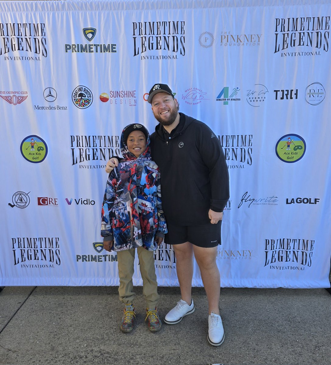 cre8tivmar's tweet photo. Just a couple of #DieHards @RyanKoenigsberg @DNVR_Buffs #SkoBuffs #DNVRBUFFS https://t.co/dLEBNDa3Zm