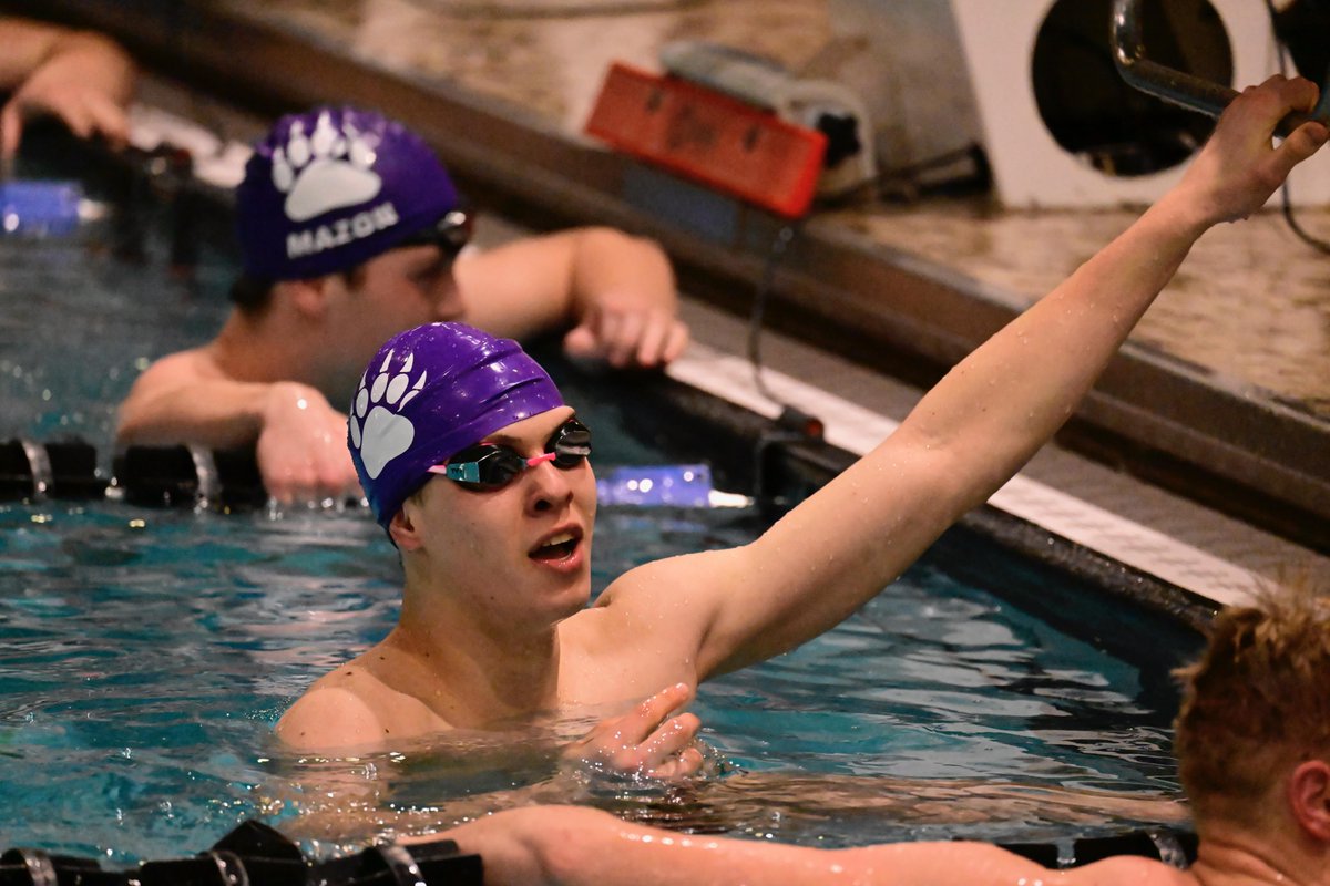 JacksonLocal_SD's tweet photo. 🏊‍♂️🏊‍♀️ Congratulations to our Jackson Polar Bears Swimming & Diving teams!

For the 5th straight year, our boys earned the Federal League Championship. For the 3rd year in a row, our girls brought home the league title, too. That kind of consistency takes focus, teamwork, and a lot of daily work.

Special recognition to sophomore Dannie Warren, who set a Federal League meet record in the 50 Free with a time of 21.54.

We’re proud of how our student-athletes represent Jackson — in the pool, in the classroom, and in our community. Thanks to our coaches, families, and fans for being part of it.

#PolarBearPride