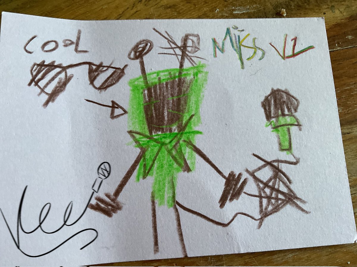 VEE VERSION 1 tweet media