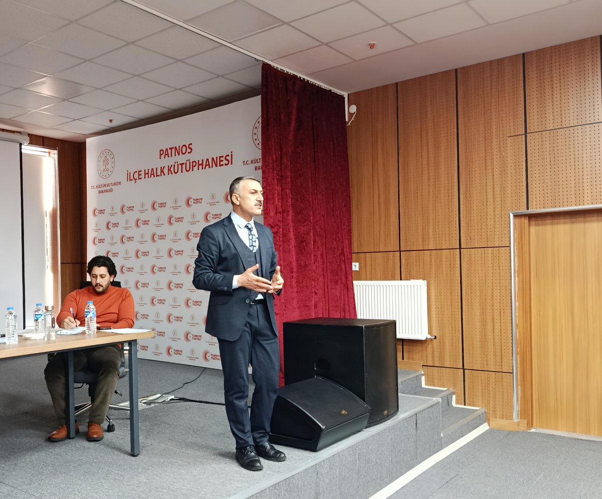 "Eğitimde başarı, ancak sahanın sesine kulak vererek ve ortak bir vizyonla hareket ederek mümkündür."

İlçe Milli Eğitim Müdürlüğü, 2025-2026 eğitim-öğretim yılı II. dönemine güçlü bir başlangıç yapmak amacıyla "Okul Müdürleri Kurulu Toplantısı"nı gerçekleştirdi. 

İlçe Milli