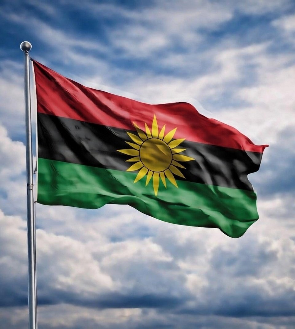 LuminaForge690's tweet photo. Christians in Nigeria can only survive ISIS if the country divides.
Divide Nigeria now. Save lives. https://t.co/PZD8UDfXYF