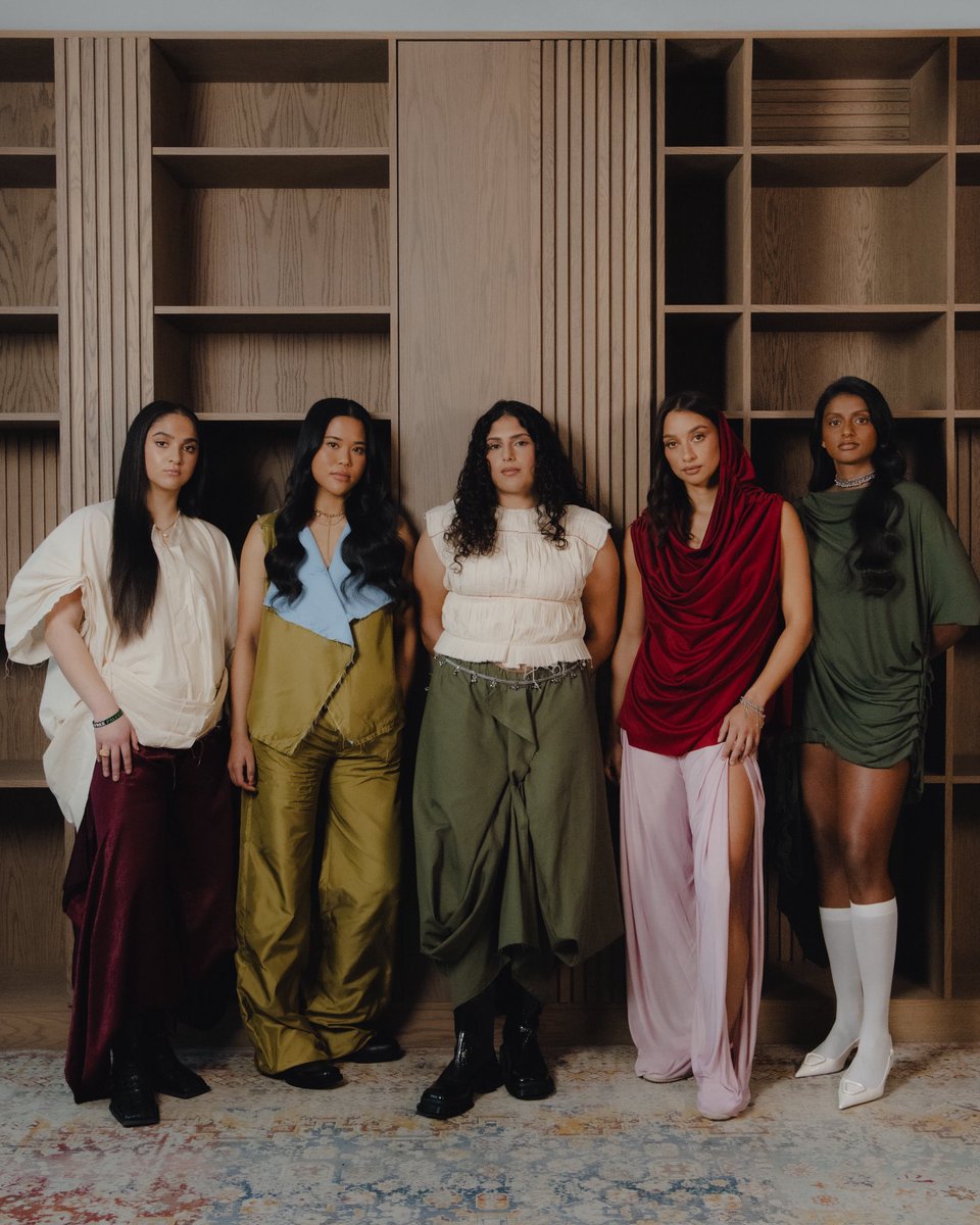 Layla Banaras tweet media