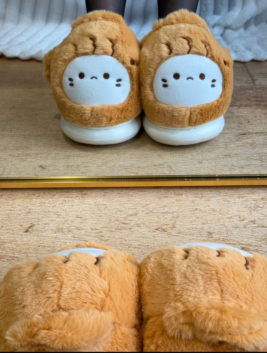 Got new slippers yippee