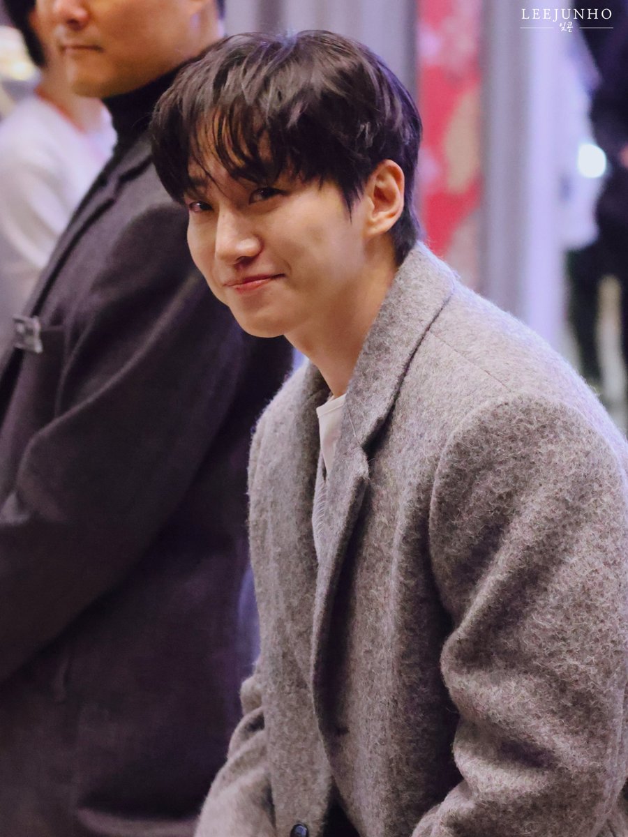 #260204

오늘도 잊쁜 이준호

#이준호 #외유내강 '