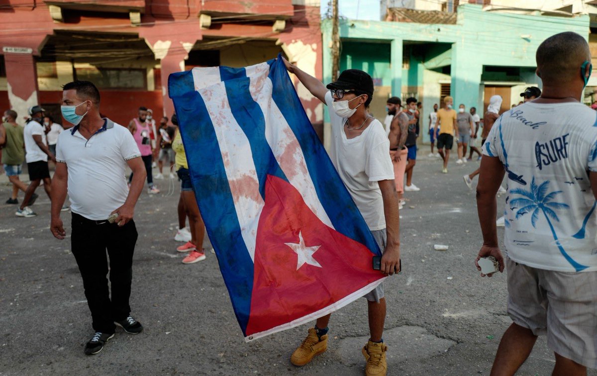 Protestar no te hace agente de nadie: te hace ciudadano. 💪🇨🇺
#CubaDespierta #SOSCuba
#Cuba #CubaEstadoFallido