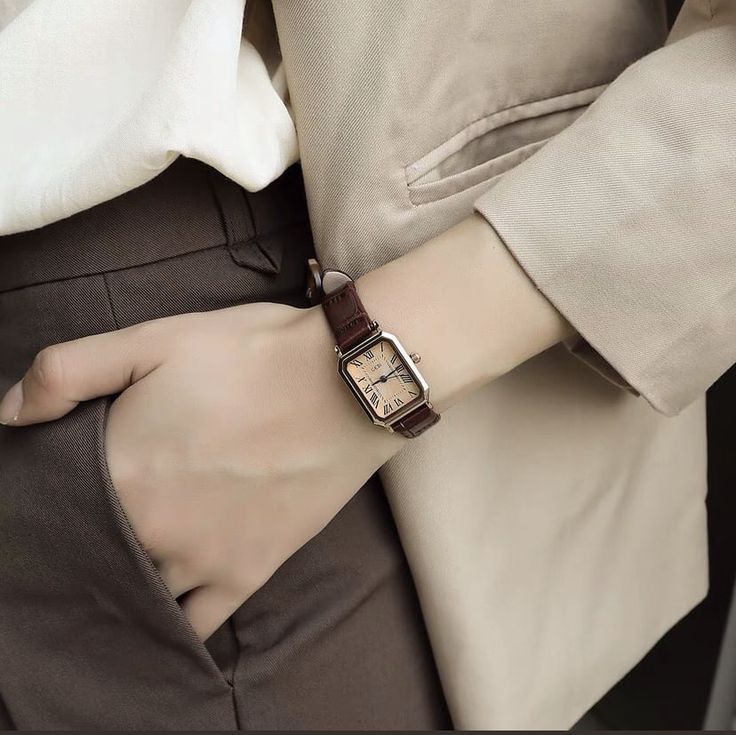 malneshia's tweet photo. Classic Retro Watches for a Timeless Style 𐙚˙⋆.˚ https://t.co/TXMTjqKvzV