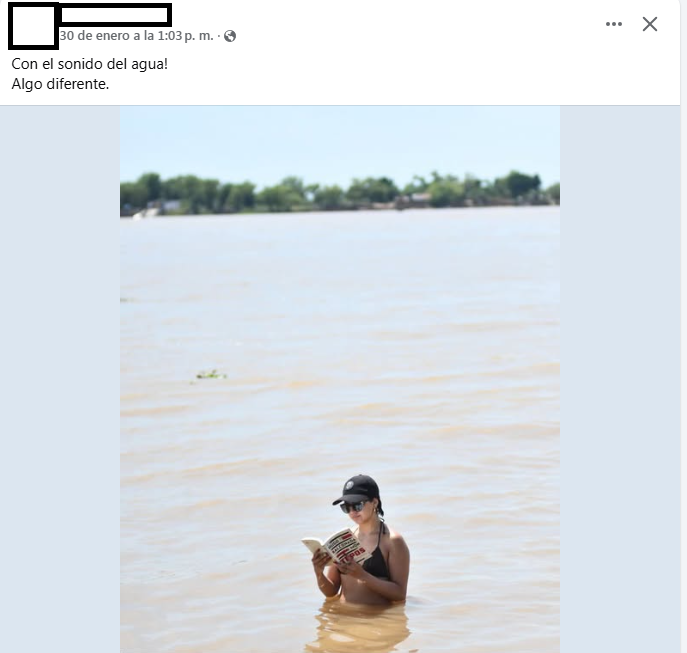 Pero por Dios, que es esta estupidez?! quien carajos se mete en el río a leer un libro?! NADIE! Por qué? porque se te mojarían las paginas cada 5 segundos. Nadie es tan imbécil. 
Que sociedad decadente de porquería que hace cualquier cosa por un like de mierda en una red social.