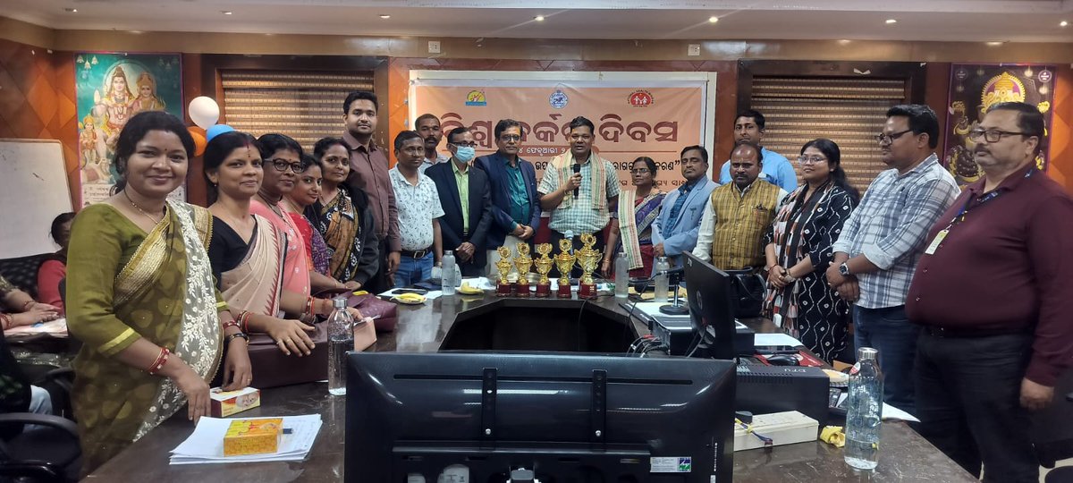 cdmo_Kendrapara's tweet photo. Observance of World Cancer Day at DTU kendrapara &amp; Felicitation of Dr. Srikanta Swain sir, Kalpana Mishra Madam with Eassy&amp; Poster compitation by ANMTC students https://t.co/lS2ELx0I2z