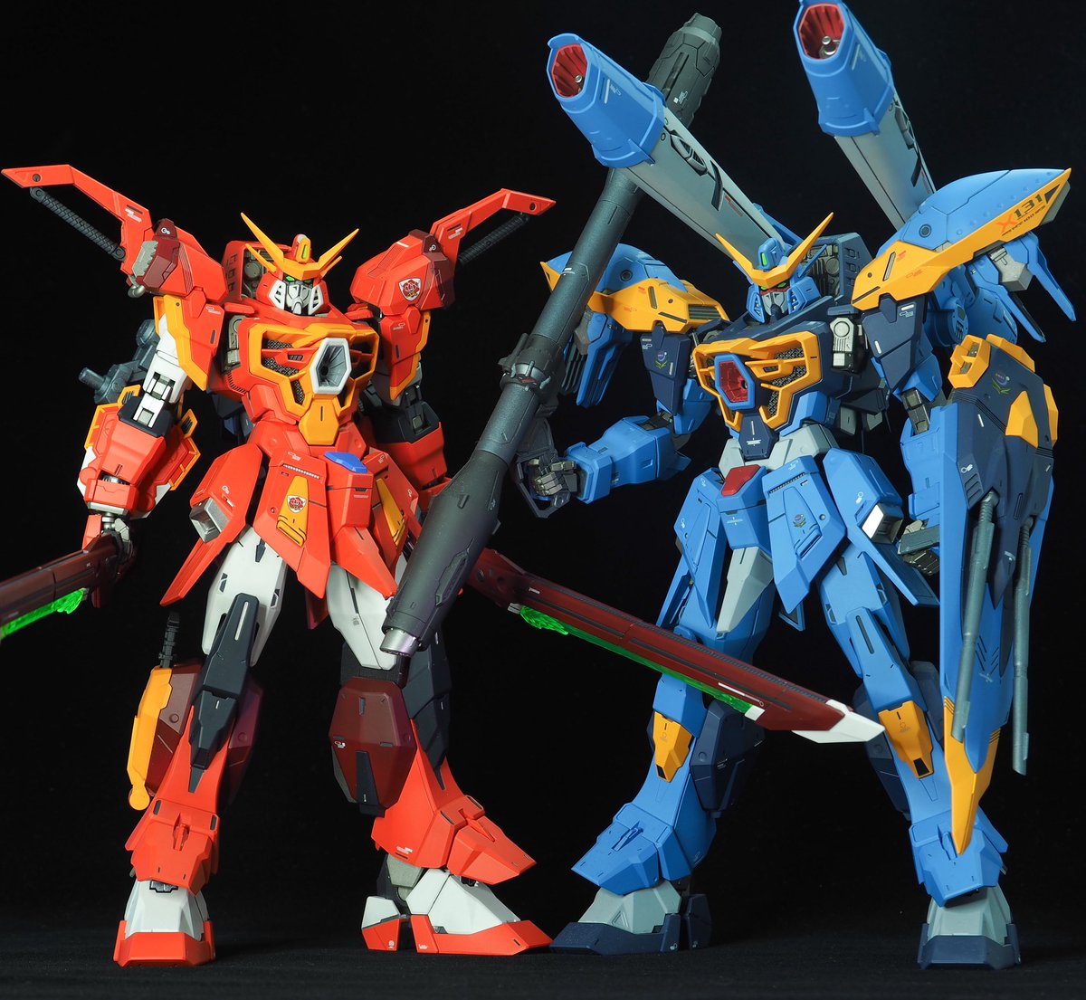 nagaredot's tweet photo. フルメカニクス ソードカラミティガンダム 完成です！
アストレイのアニメで度肝抜かれた連結ソードもばっちり再現されてて嬉しい限りですな
いやあ、切り裂きエドの駆る赤いカラミティ、めちゃかっこいいっす❤️

リプ欄にちょっと続きます https://t.co/DCTsOmSjgB