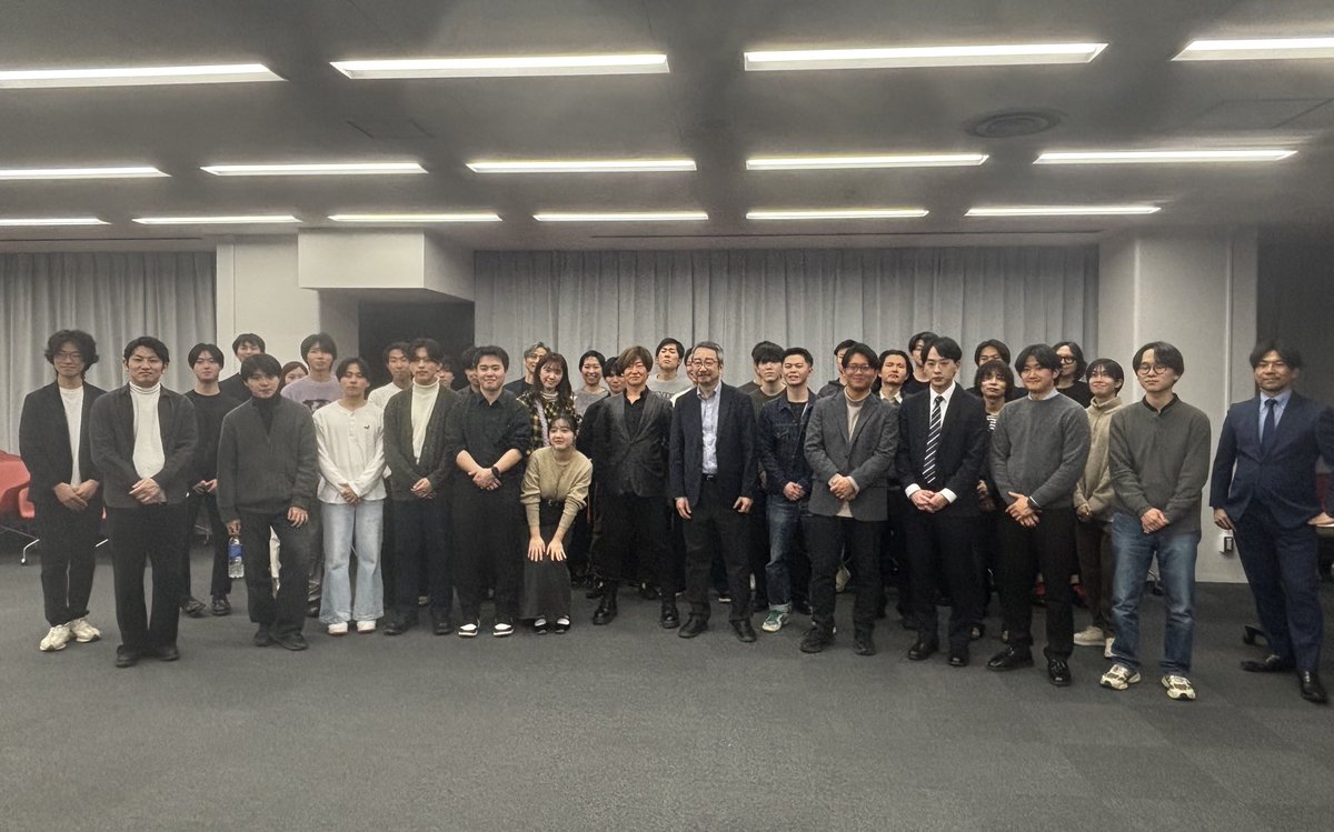 daichi_buddy's tweet photo. 青学で講演してきた！
学生がこんなにも起業に興味ある人がいるなんて思わなかった。
世の中が変わりつつあるように感じる。 https://t.co/HWauK23Slw