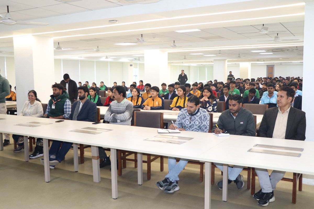 ipprsdind's tweet photo. and Sh. Sunil Bhardwaj, President, IPPRSD, as Guests of Honour.
The speakers shared valuable insights on youth participation, policy awareness, and the role of Gen-Z in achieving the vision of Viksit Bharat @2047. https://t.co/pgsdL84Q3d