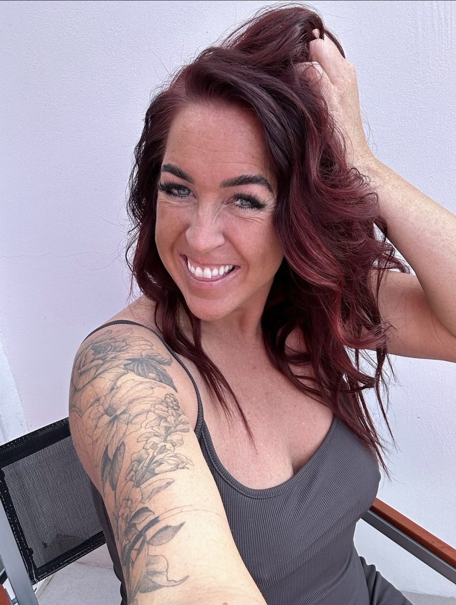 Amy moore tweet media