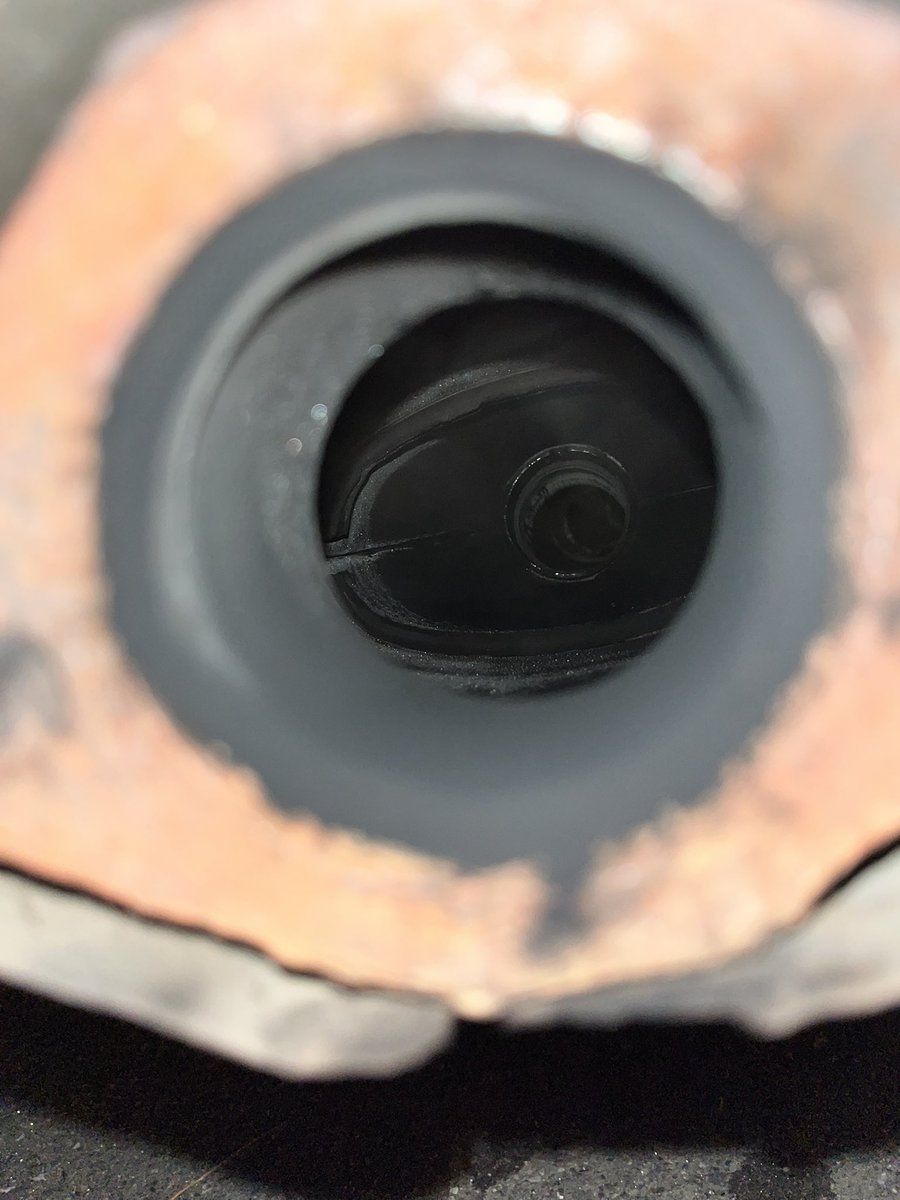 まーNA8C tweet media