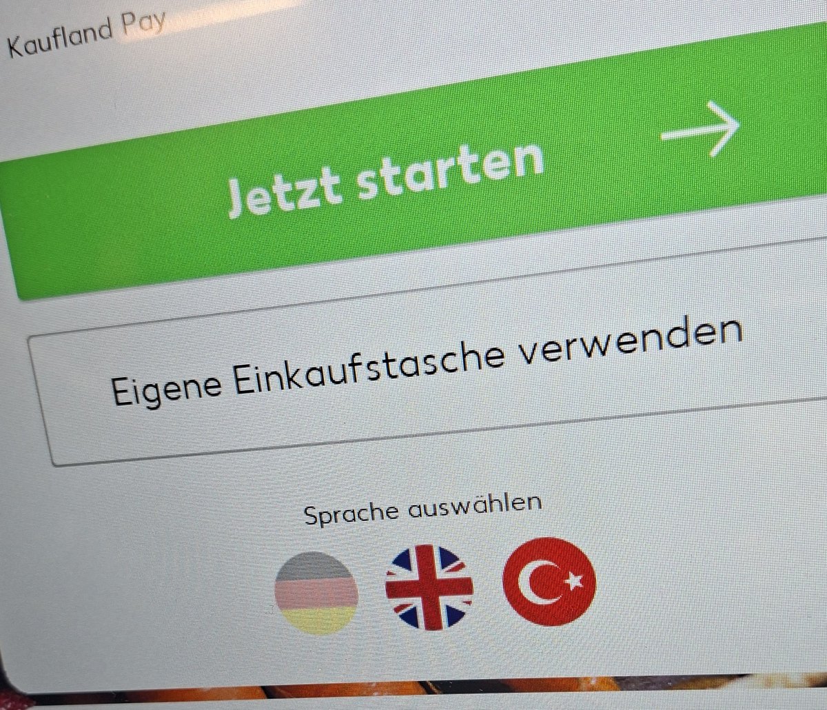 ᵇᵉᵉᵗˡᵉˢ ᵃʳᵉ ᵈᵒᶜᵗᵒʳˢ tweet media