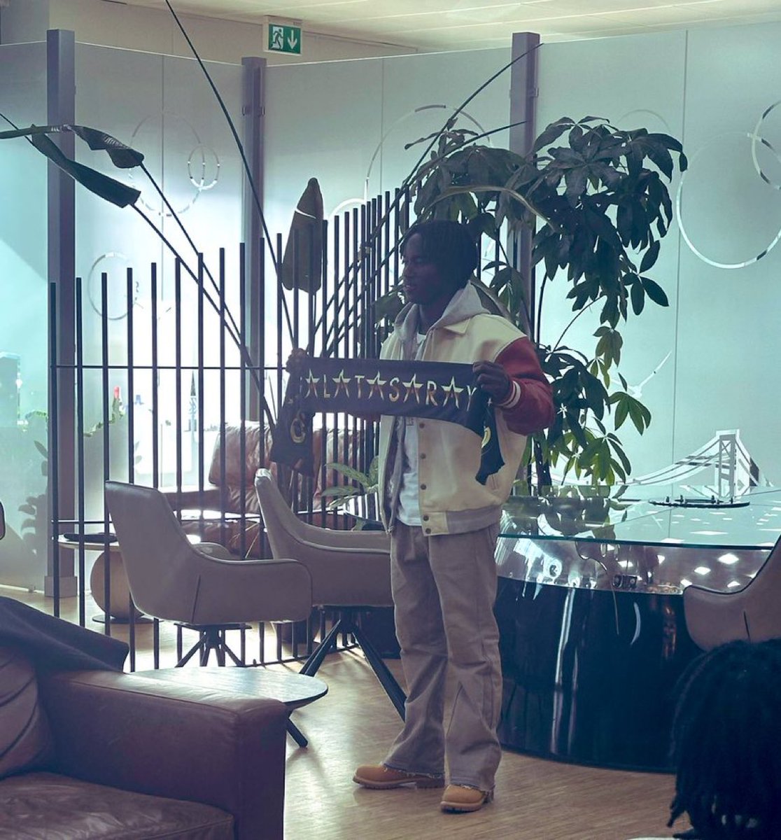 Renato Nhaga, Galatasaray atkısıyla!