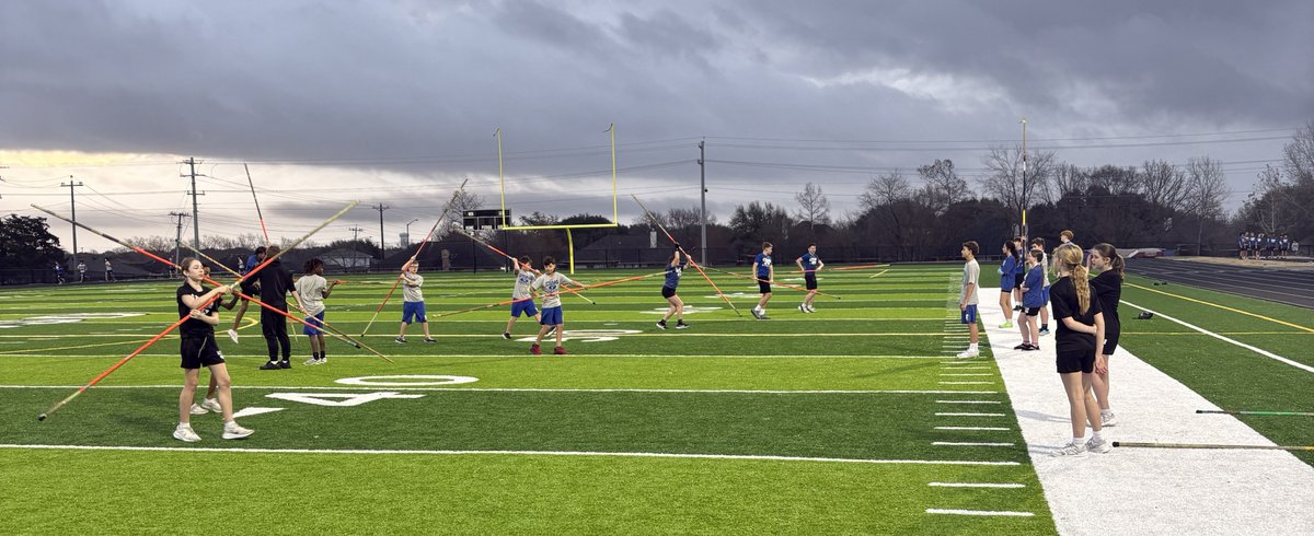 CSMS_Boys_Ath's tweet photo. Week 1 of CSMS Track &amp; Field is in the books! 🏃‍♂️🏃‍♀️Huge participation and great energy across the board. Excited to see our athletes grow and improve all season long! @CSISDAthletics https://t.co/n3a4mwT0rT