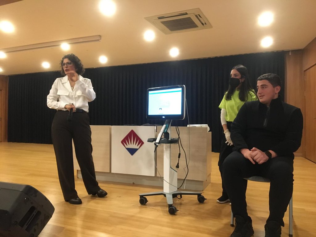 Master-6 Kapsamında Uzmanından Meslek Söyleşileri Kapsamında Ortodontist Dr.Nesrin Atasaral BEYAZ ı Okulumuzda. Misafir Ettik!