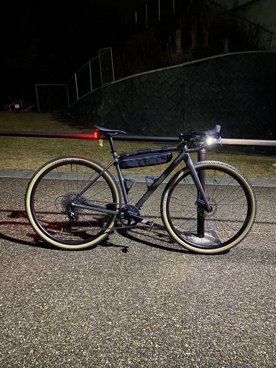 H0422uk's tweet photo. ほんの少し寒さが和らいでたので夜練🚴
#CRUX https://t.co/NRp6krTJHD