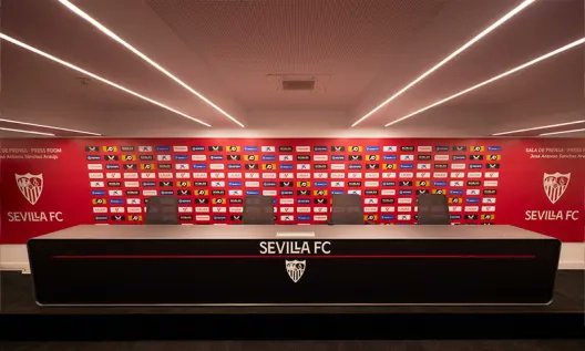 Maralm1's tweet image. Que guapos salen el presidente y el vicepresidente en la rueda de prensa acompañando a Cordón ahora mismo...
@SevillaFC