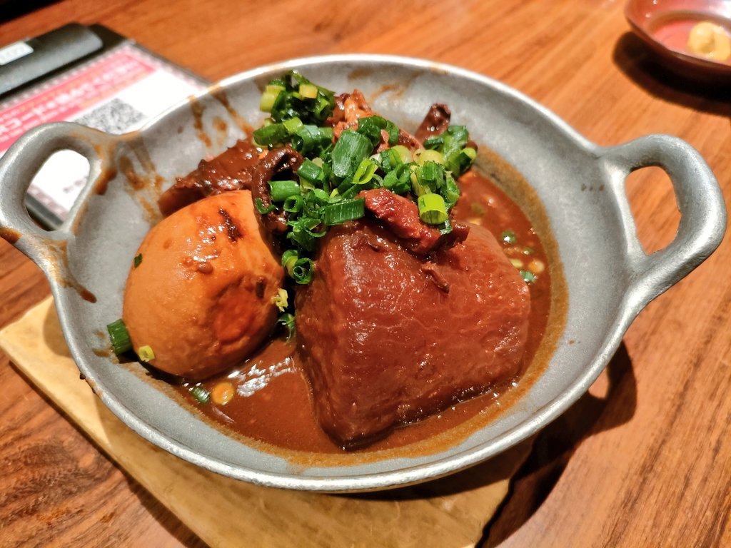 massaa14's tweet photo. 本日の夕食は、玉丁本店へ
こちらのメニューを注文！
合計6352円
ごちそうさまでした～😁👍🥃
#SFPHD
#株主優待使用
#ジャストカバー https://t.co/nHLFhrLpHT