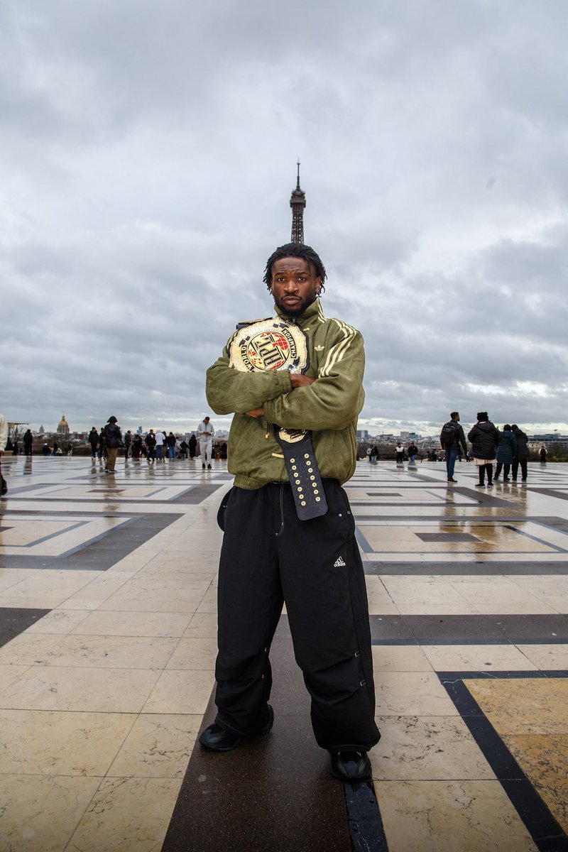 “𝐌𝐑 𝐇𝐘𝐏𝐄” KURO tweet media