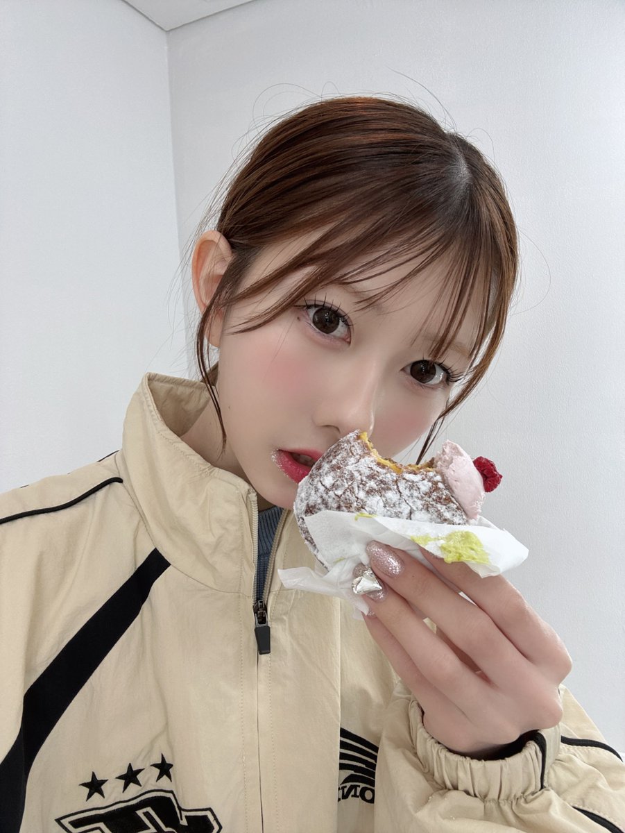 ๑⃙⃘・༥・๑⃙⃘)ﾊﾟｸｯ