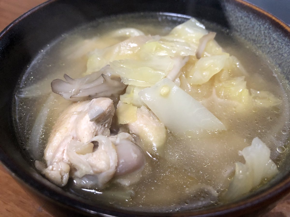 なんで世の中にはお雑煮をやっているお店が無いのだろう。