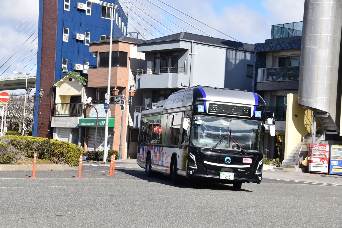 はるきさん@乗り物専門 (@osaka_sirobus) / Posts / X