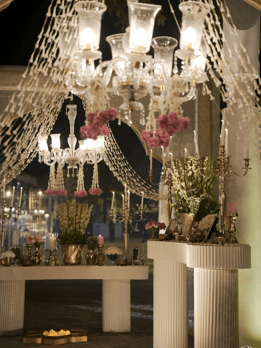 TheDecorShot's tweet photo. 25 years of love, celebrated with warm candles, vintage brass, and soft pink florals. A timeless setup crafted to reflect a journey filled with grace, beauty, and unforgettable memories. https://t.co/V7oc2nvHm5