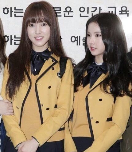 Gfriend Anniversaries tweet media