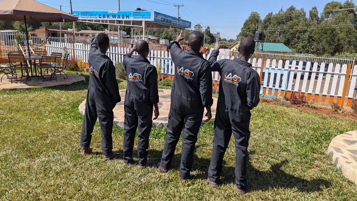 The Apex Grill & Carwash tweet media