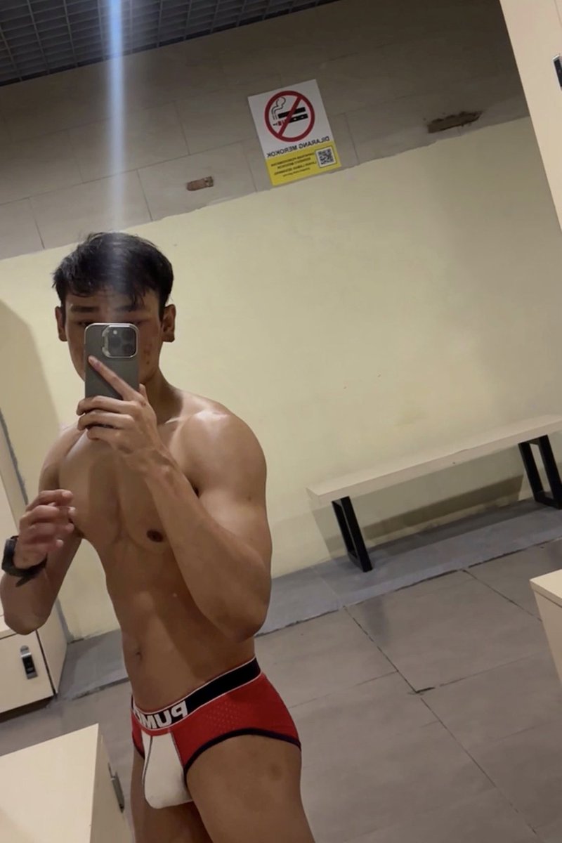 roro_rinnn's tweet photo. 💦🍑 https://t.co/B8DaWw1Sif