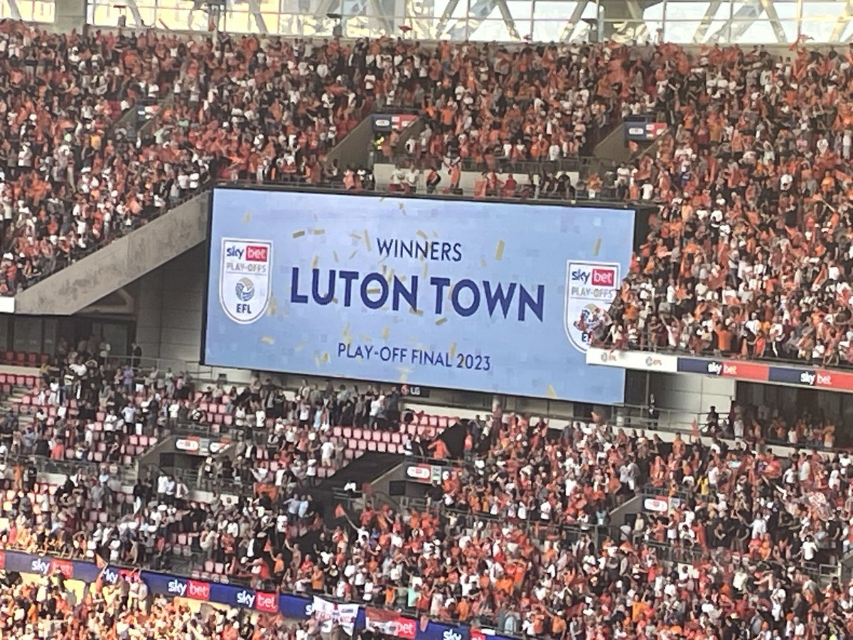 Clive Webb tweet media