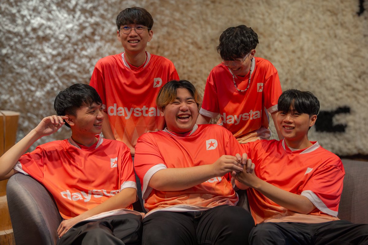 Playoffs secured.

#ChaseTheSun☀️