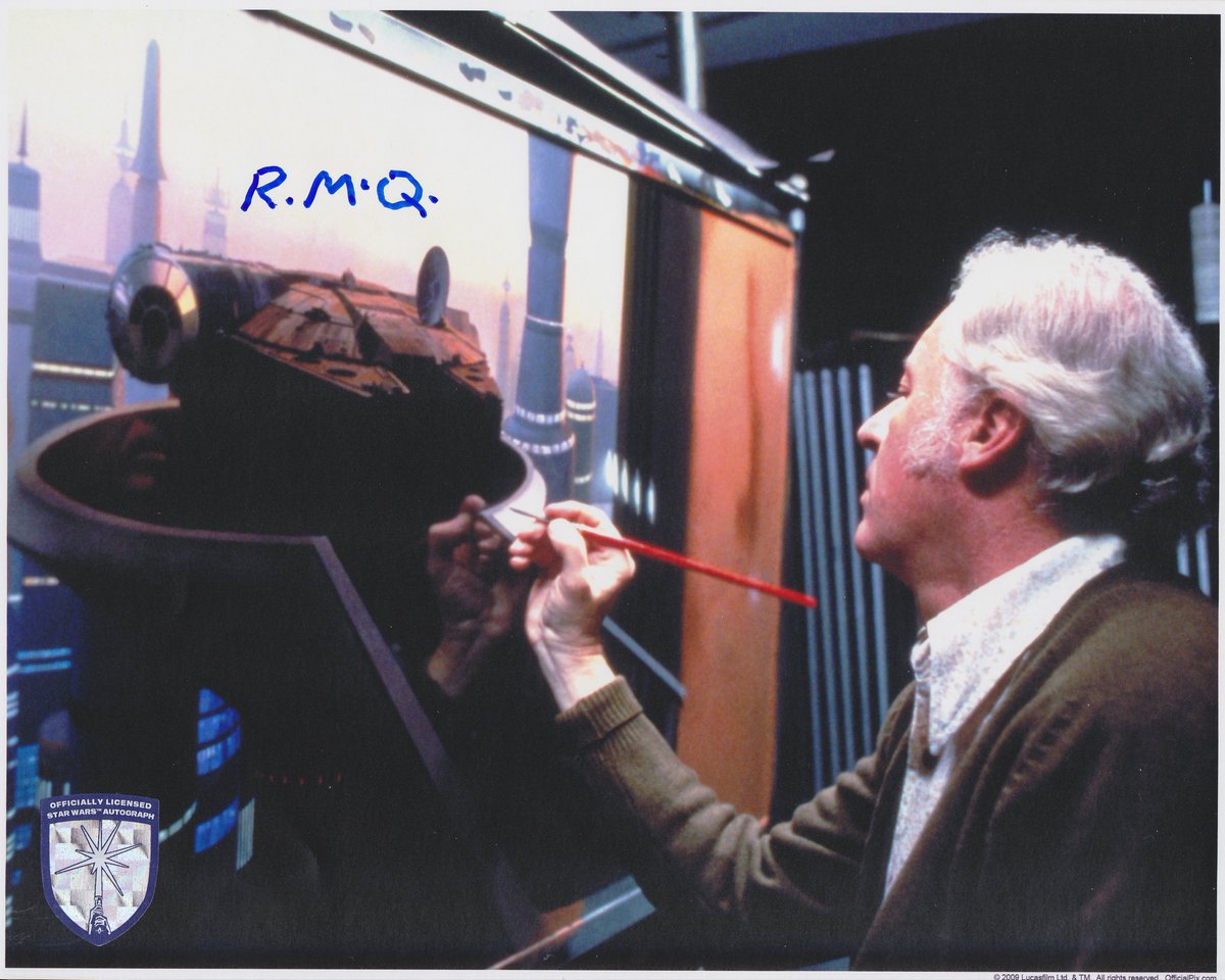 届いたサイン②
ラルフ・マクォーリー！
長年探していた写真のシールド付きをご縁があって譲っていただいた。
この頃のシールドのデザインは本当に秀逸で、何度見ても痺れる