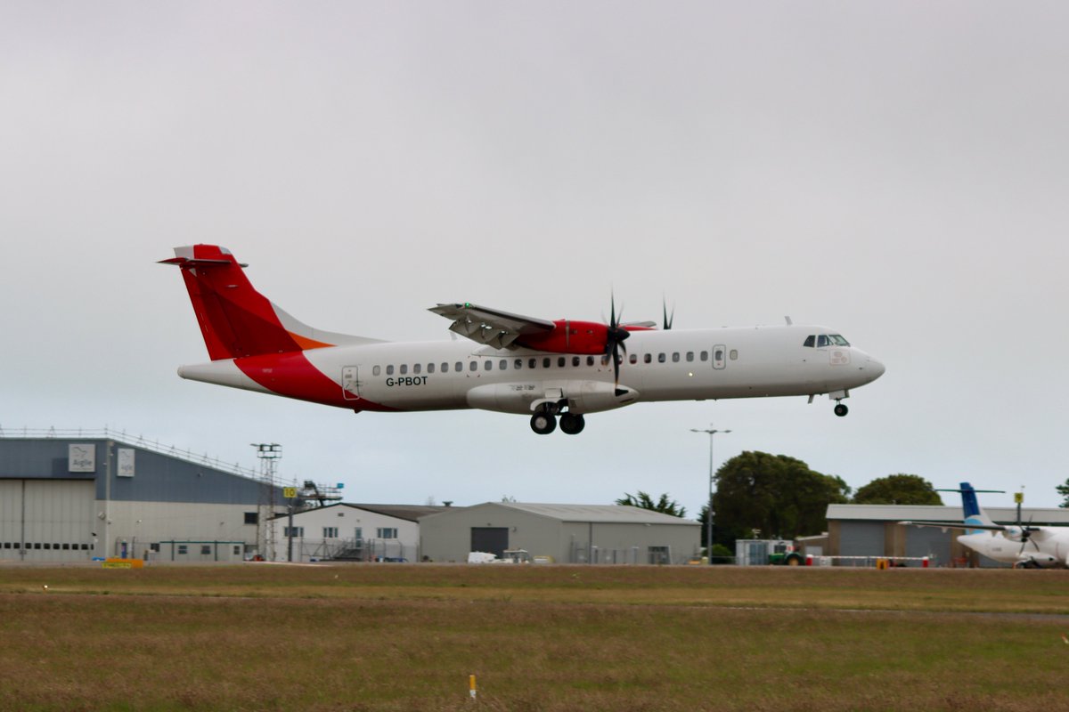 Aurigny’s schedule is facing disruption today due to a technical fault with one of its aircraft. G-PBOT had just returned from maintenance the day before, and had to divert whilst operating the GR600 flight because of the issue.
#aviation #travel #guernsey #aurigny