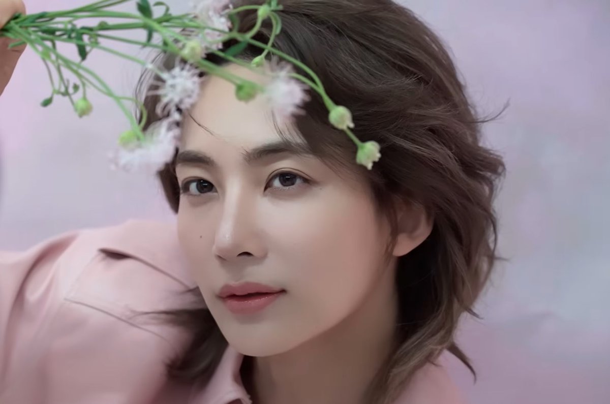 wonubliss's tweet image. jeonghan 💗🌸🎀