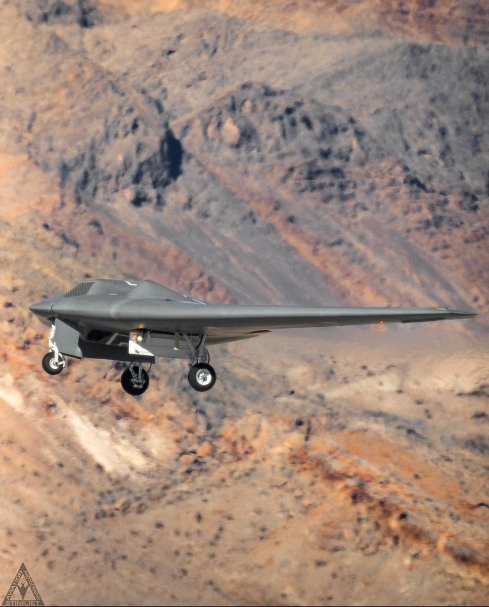 Lockheed Martin confirmed the RQ-170 surveillance drones supported the U.S. operation last month that captured Venezuelan leader Nicolás Maduro. - Axios, Img StinkJet Aviation Photography