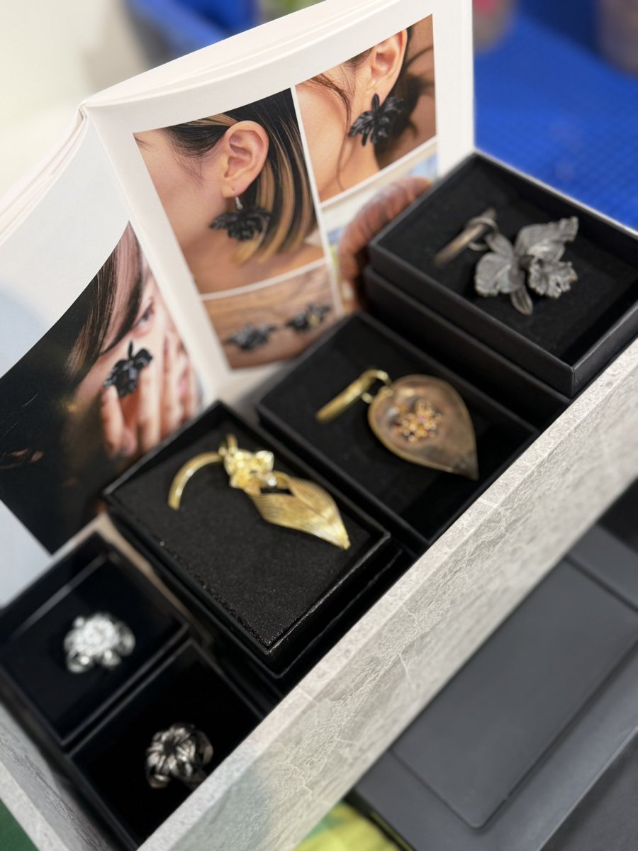 ファキニー (@Petrichor3930) / Posts / X