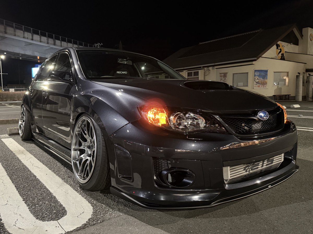 セカイモン、国際送料出るようになってたからusヘッドライト買った🥰