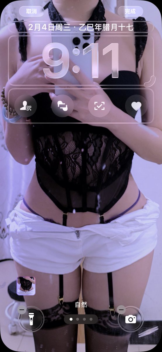 LikeLin_'s tweet image. 看来看去还是这两张当壁纸好看 有时候挺喜欢这样子的自己的