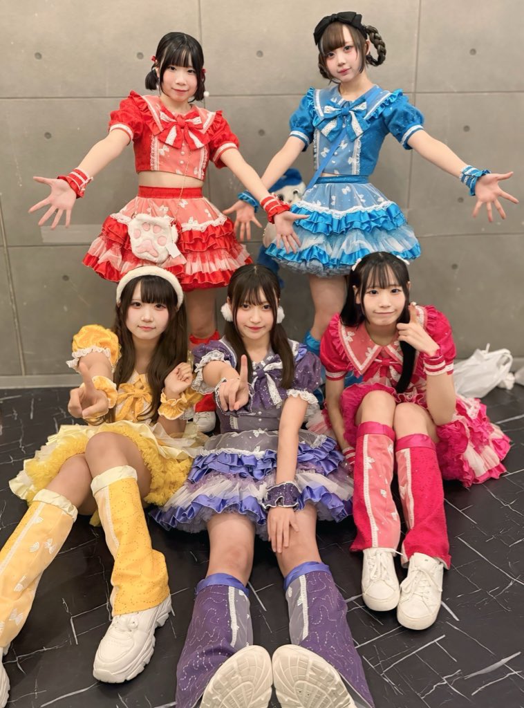 ハピネスクラッカー！ 新メンバー🐣デビューして1ヶ月🎉 💛@hpcr_rea