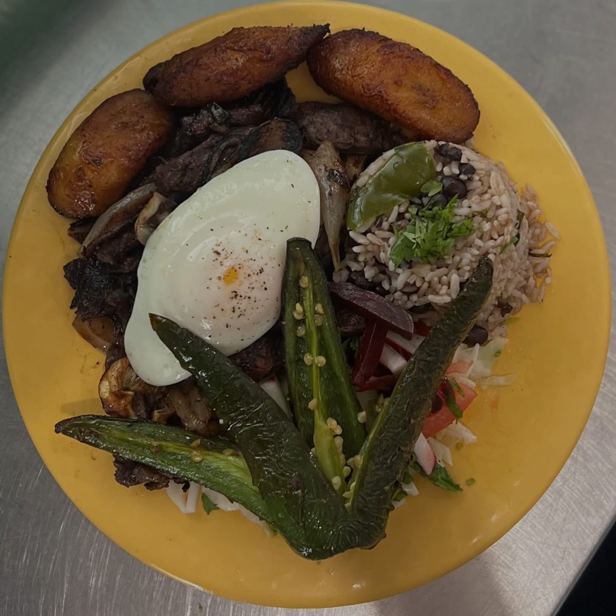 Irazu Chicago tweet media