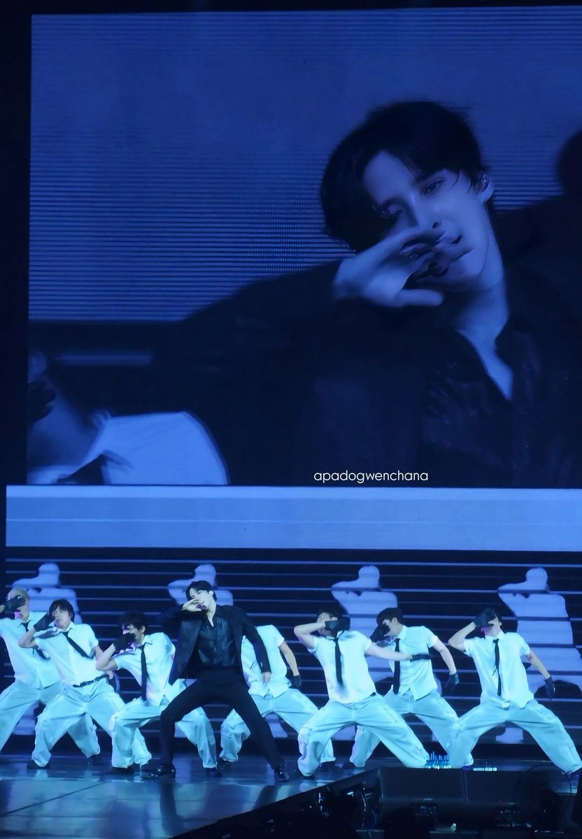 apadogwenchana's tweet photo. Dari jauh aja gw melehoy apalagi kalo gw ambil vip standing 😭😭 auto pengsan 😭☝️
#yunho #ateez #slidetome #InYourFantasy_JAKARTA
@ATEEZofficial https://t.co/LdT8xmNrix