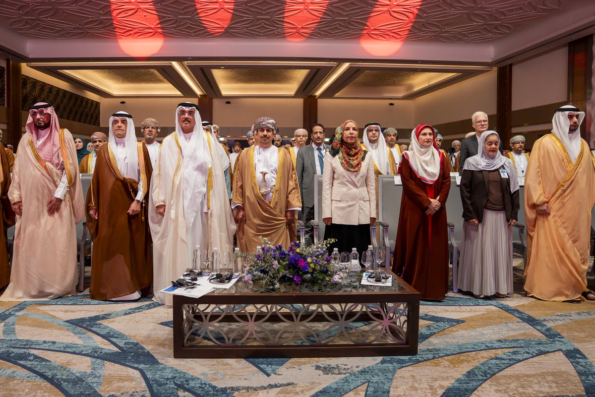 اللجنة الوطنية العمانية للتربية والثقافة والعلوم tweet media