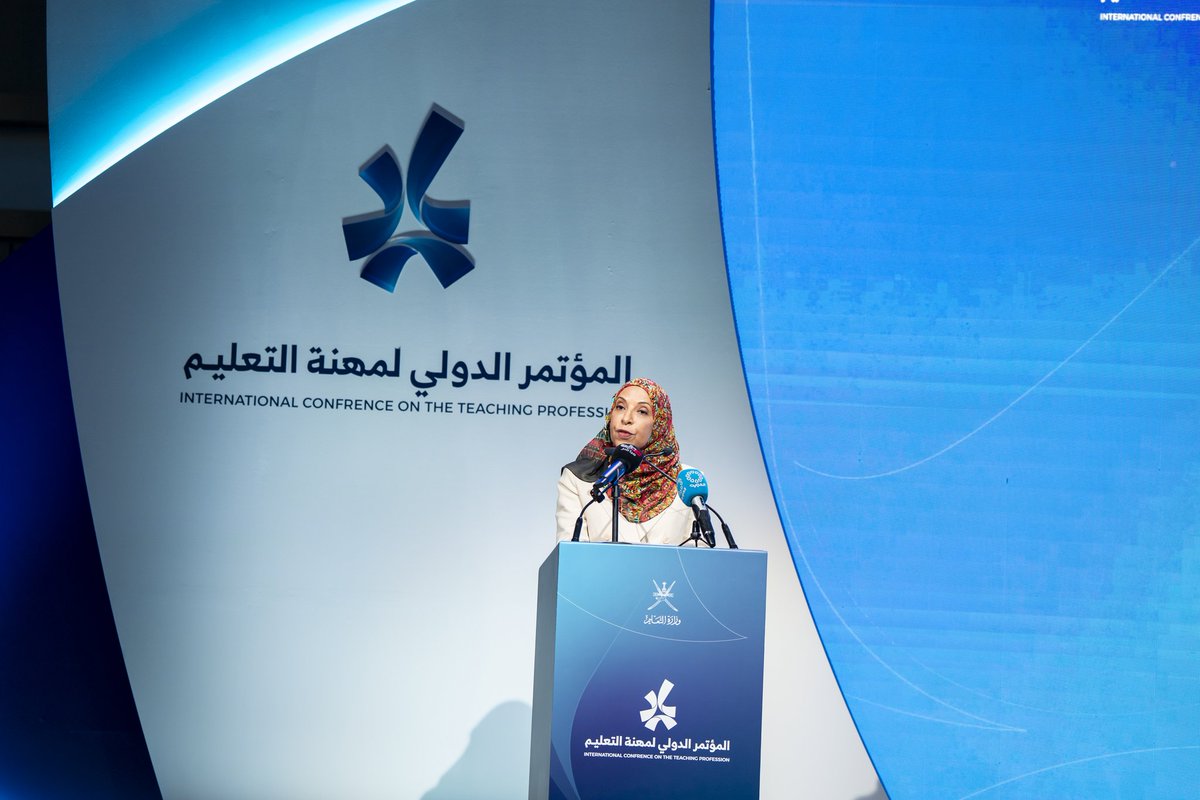 اللجنة الوطنية العمانية للتربية والثقافة والعلوم tweet media